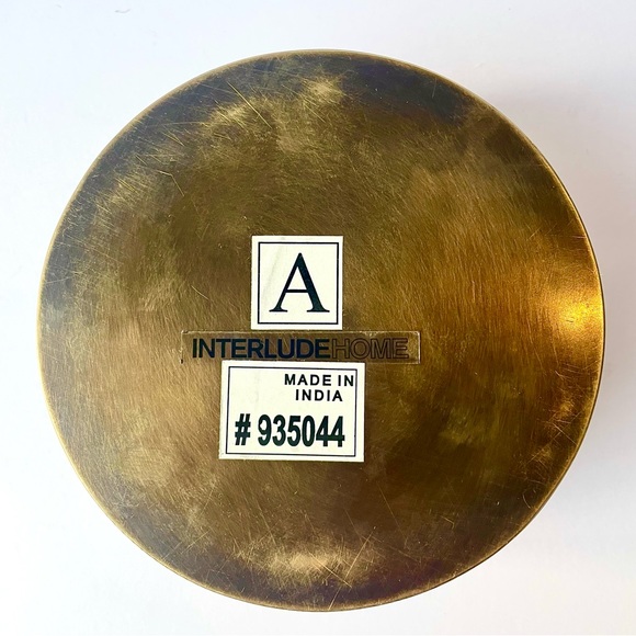 Interlude Home Gianna Bone and Brass Designer Trinket Boxes - Set of 2 - Picture 6 of 11